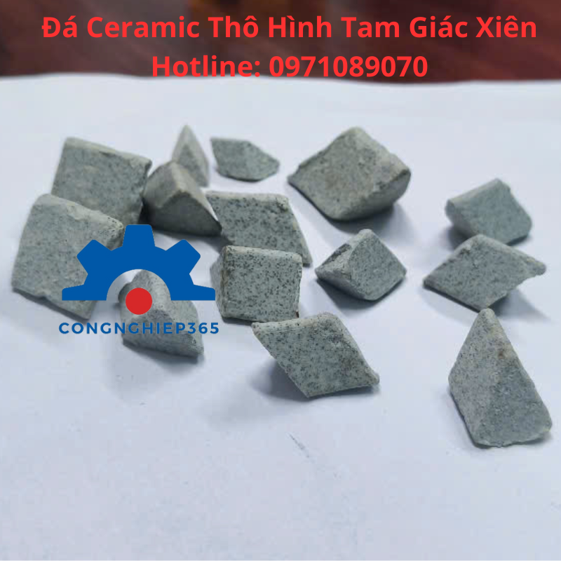 Đá Ceramic Tam Giác Xiên